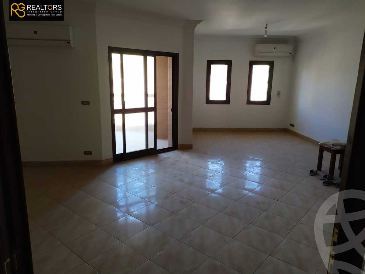 https://aqarmap.com.eg/ar/listing/6173541-for-sale-cairo-6th-of-october-hadaeq-october-kmbwnd-fy-hdyq-ktwbr-hay-el-ashgar