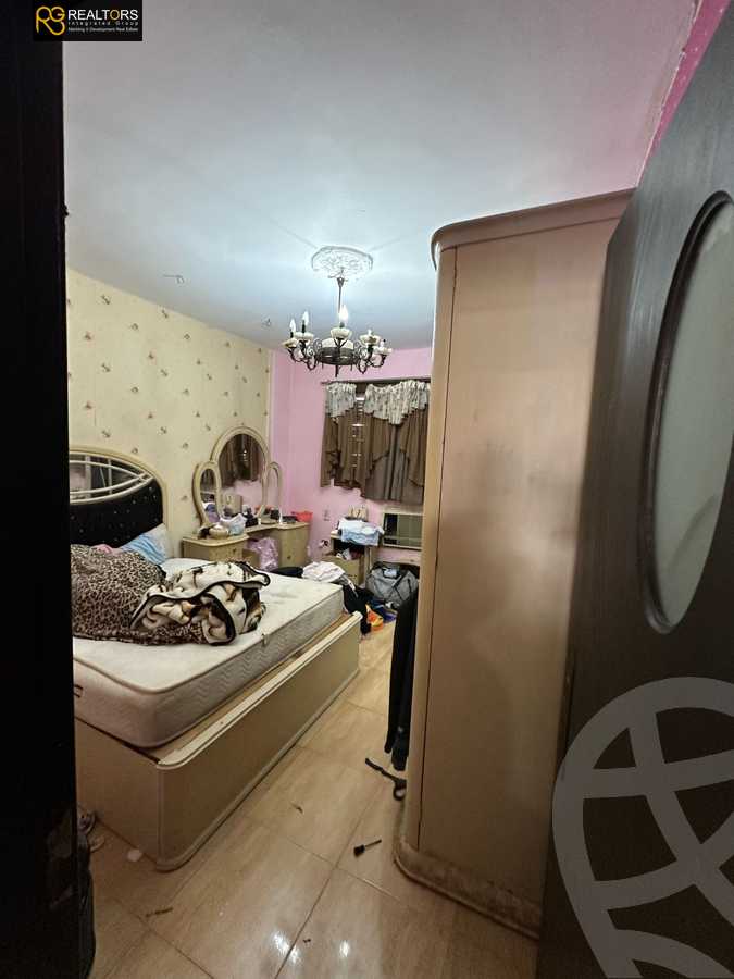 https://aqarmap.com.eg/ar/listing/6178350-for-sale-cairo-el-sheikh-zayed-city-el-hay-eltaseaa-area-1-el-bostan-st