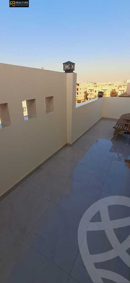 https://aqarmap.com.eg/en/listing/6184328-for-sale-cairo-el-sheikh-zayed-city-el-hay-el-khames-lhry