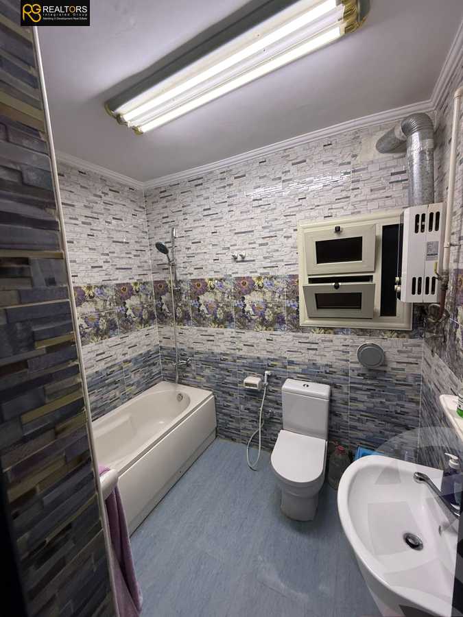 https://aqarmap.com.eg/ar/listing/6194482-for-sale-cairo-hadayek-el-ahram-lmntq-t