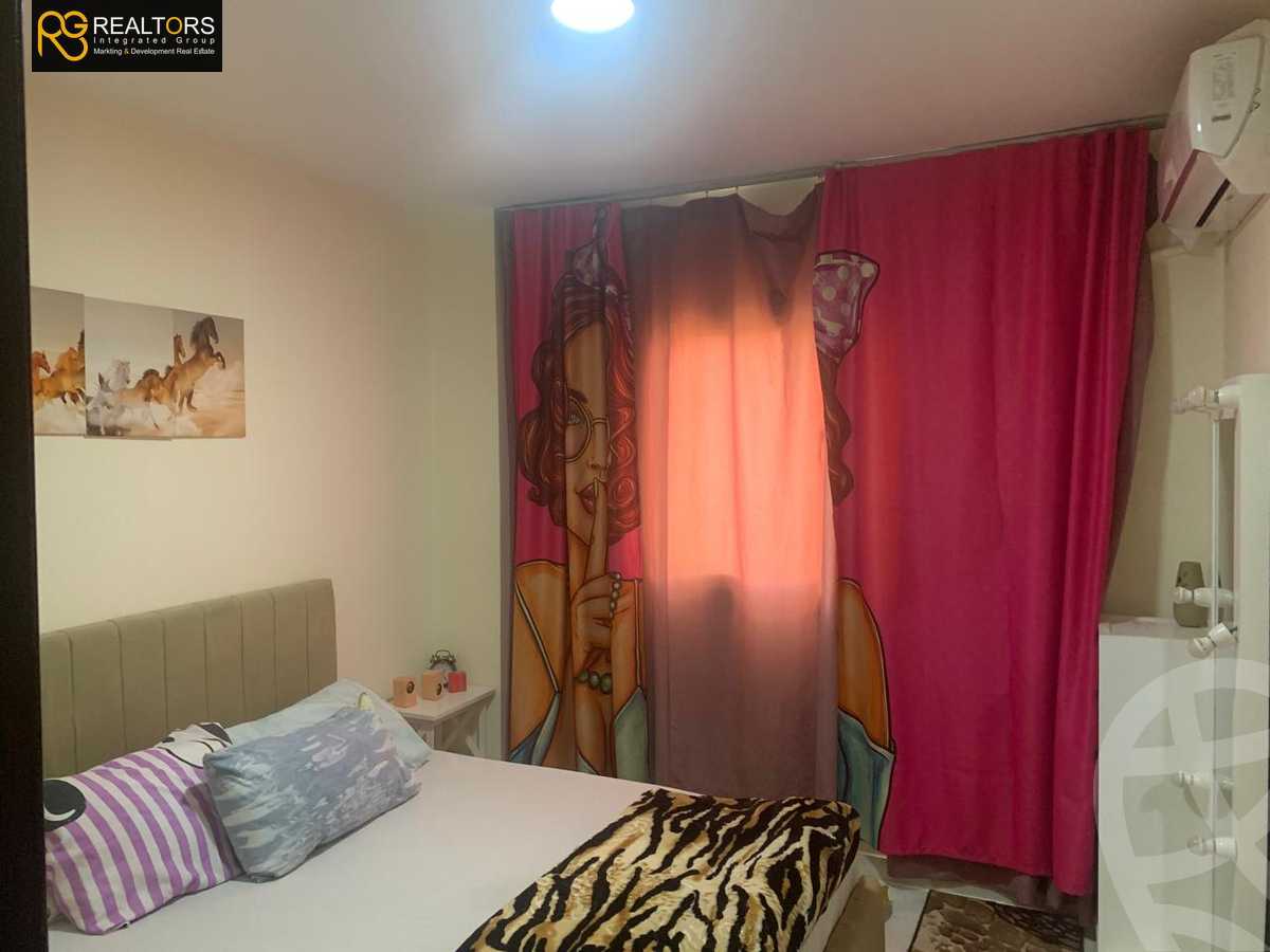 https://aqarmap.com.eg/ar/listing/6197502-for-sale-cairo-6th-of-october-hadaeq-october-kmbwnd-fy-hdyq-ktwbr-djlh-blmz-m-mr-lmrshdy