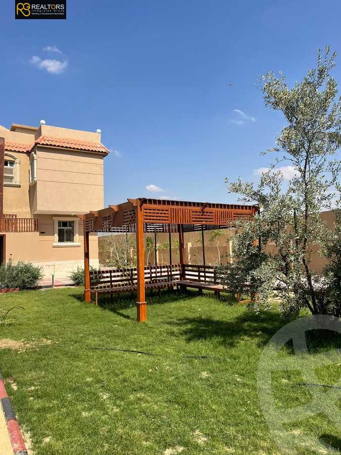 https://aqarmap.com.eg/en/listing/6244845-for-sale-cairo-el-sheikh-zayed-city-lshykh-zyd-ljdyd-el-reef-el-oroby
