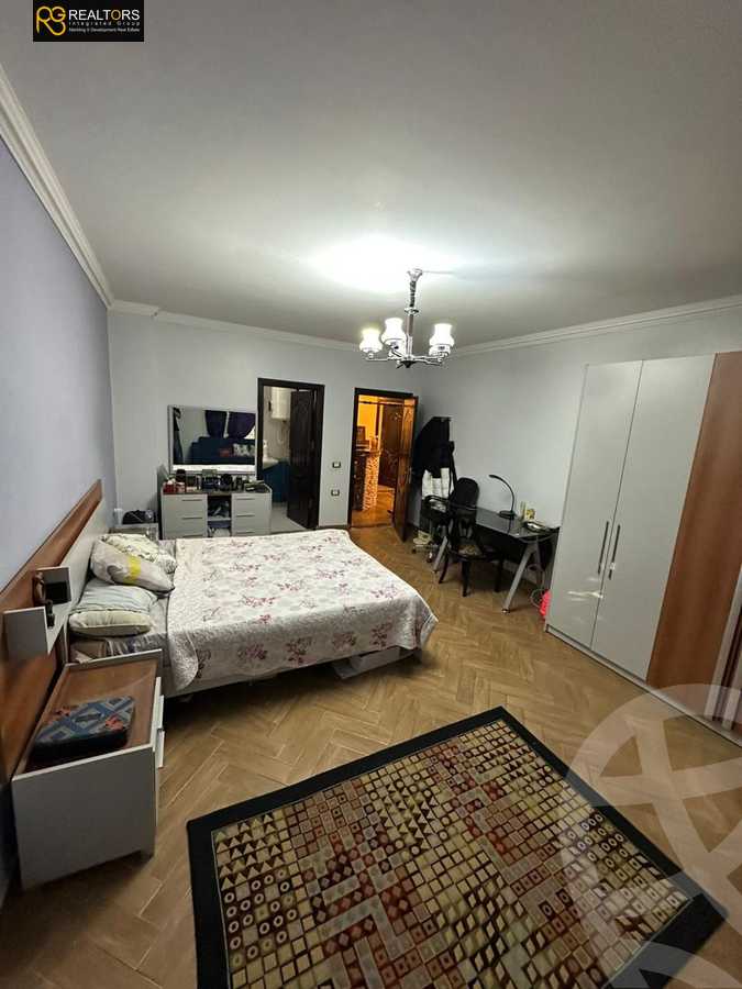https://aqarmap.com.eg/en/listing/6244957-for-sale-cairo-el-sheikh-zayed-city-el-hay-elasher-street-100