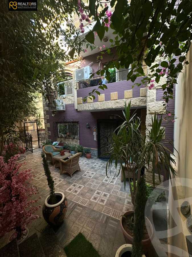 https://aqarmap.com.eg/en/listing/6244957-for-sale-cairo-el-sheikh-zayed-city-el-hay-elasher-street-100