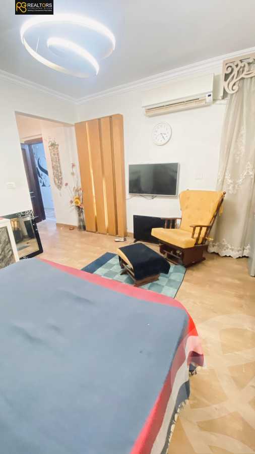 https://aqarmap.com.eg/en/listing/6248069-for-sale-cairo-el-sheikh-zayed-city-compounds-jn-1