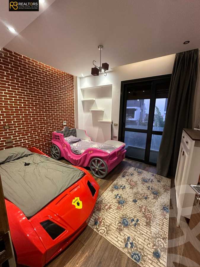 https://aqarmap.com.eg/en/listing/6248127-for-sale-cairo-el-sheikh-zayed-city-lshykh-zyd-ljdyd-el-patio-vera-la-vista