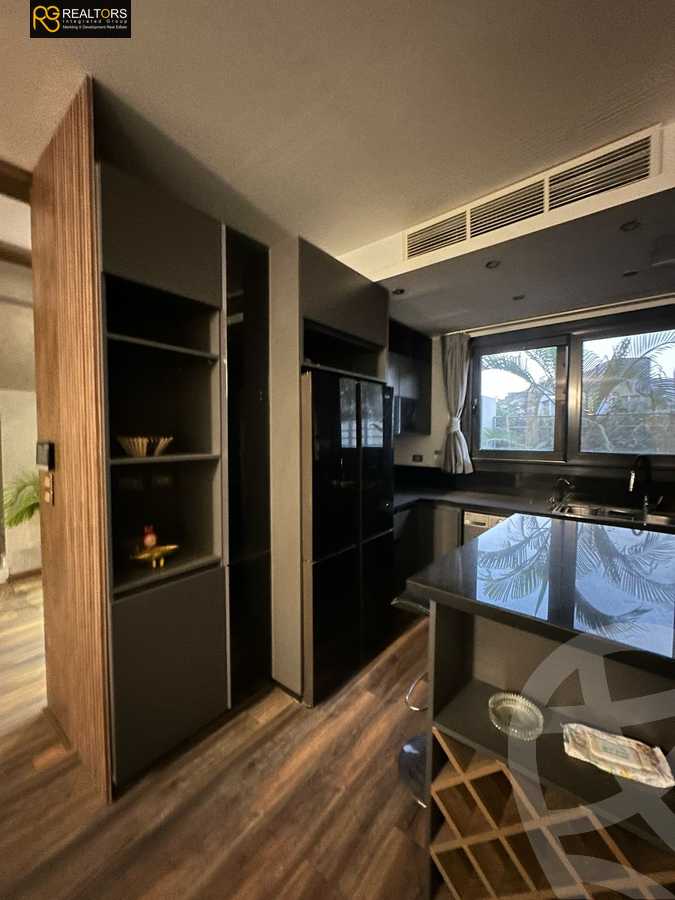 https://aqarmap.com.eg/en/listing/6248127-for-sale-cairo-el-sheikh-zayed-city-lshykh-zyd-ljdyd-el-patio-vera-la-vista