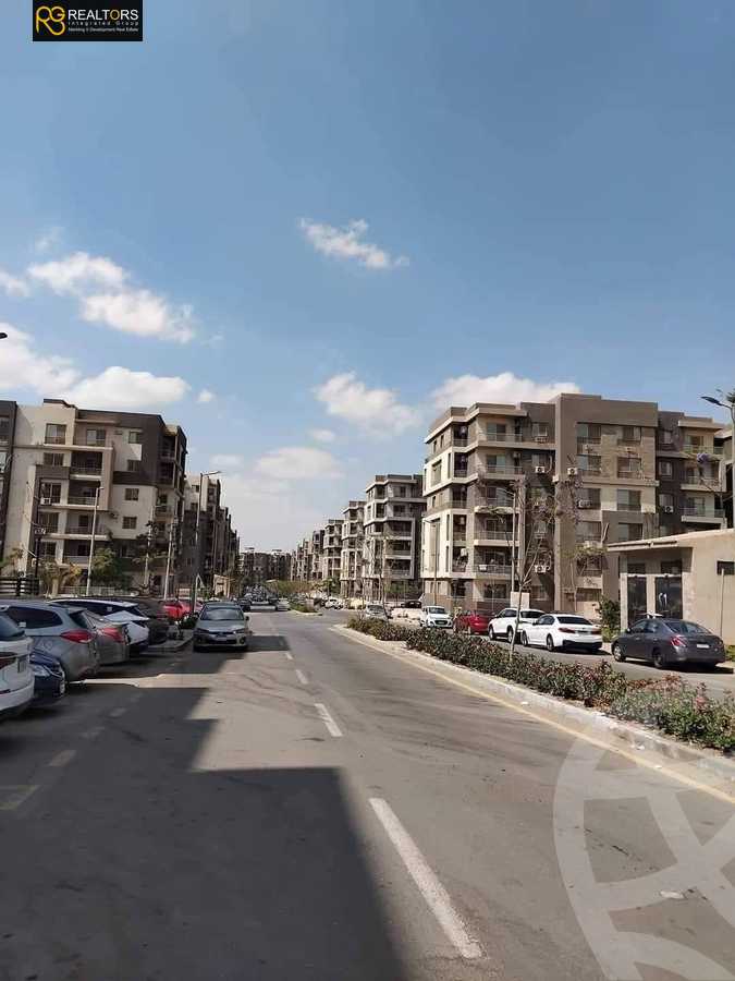 https://aqarmap.com.eg/ar/listing/6259033-for-sale-cairo-6th-of-october-compounds-jn-ktwbr