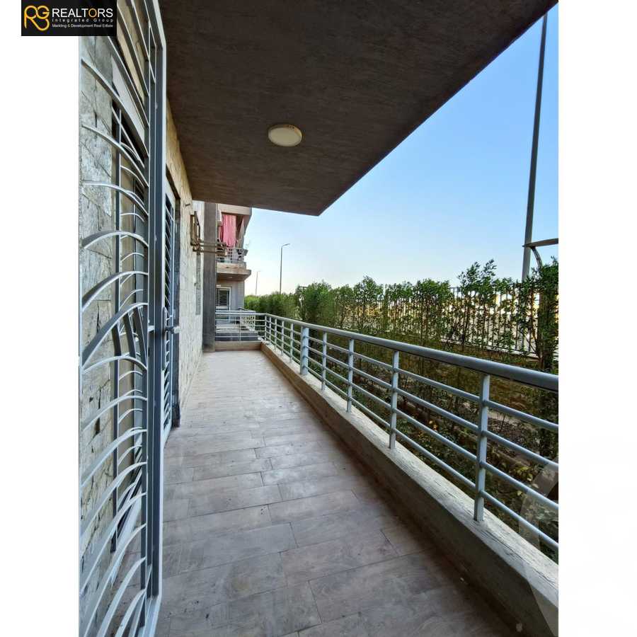 https://aqarmap.com.eg/ar/listing/6259033-for-sale-cairo-6th-of-october-compounds-jn-ktwbr
