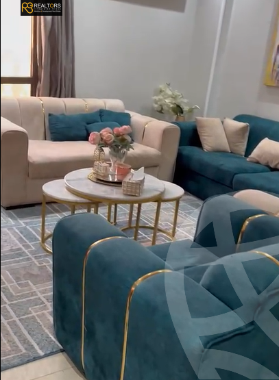 https://aqarmap.com.eg/ar/listing/6259297-for-sale-cairo-6th-of-october-el-ahyaa-neighborhood-3rd-al-hay-al-thalith-st
