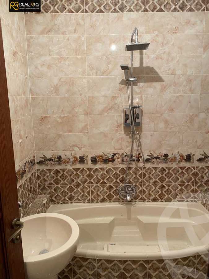 https://aqarmap.com.eg/en/listing/6262389-for-sale-cairo-6th-of-october-el-ahyaa-neighborhood-2nd-street-2