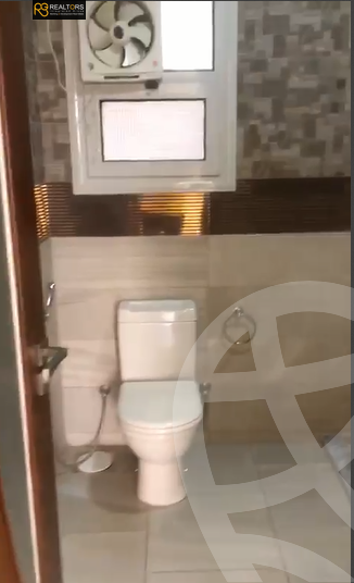 https://aqarmap.com.eg/ar/listing/6262831-for-rent-cairo-6th-of-october-compounds-murooj