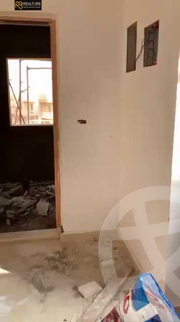 https://aqarmap.com.eg/ar/listing/6262996-for-sale-cairo-6th-of-october-hadaeq-october-kmbwnd-fy-hdyq-ktwbr-shjr-ryzydns-y-jy-y-llttwyr