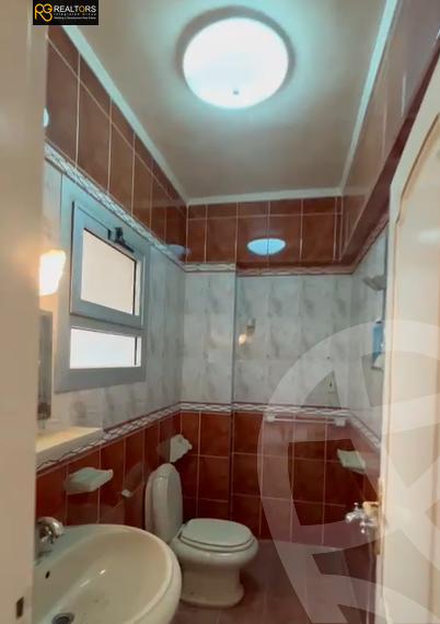https://aqarmap.com.eg/en/listing/6262999-for-sale-cairo-6th-of-october-el-ahyaa-neighborhood-3rd-nasr-ammar-st