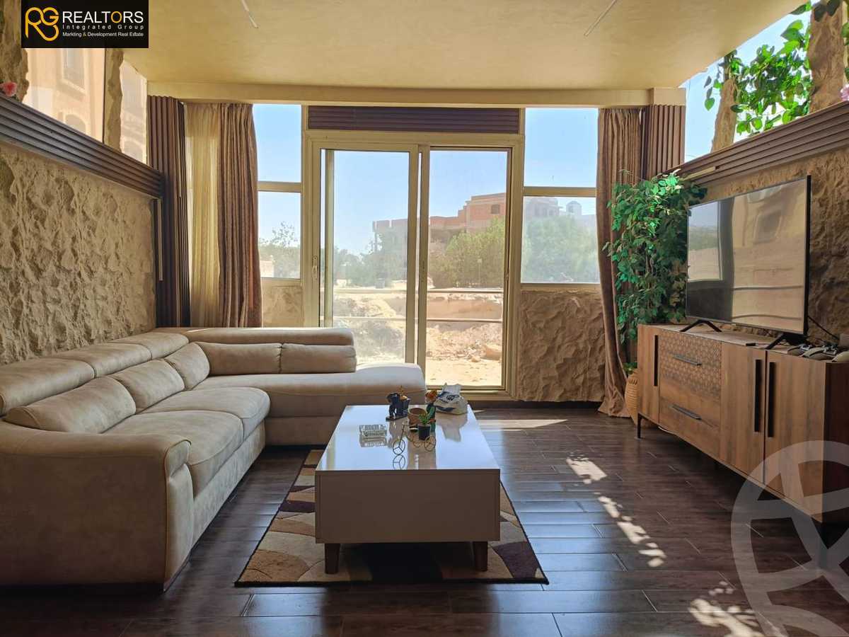 https://aqarmap.com.eg/en/listing/6263172-for-sale-cairo-6th-of-october-compounds-dream-land-lake-dream-dream-land-compound