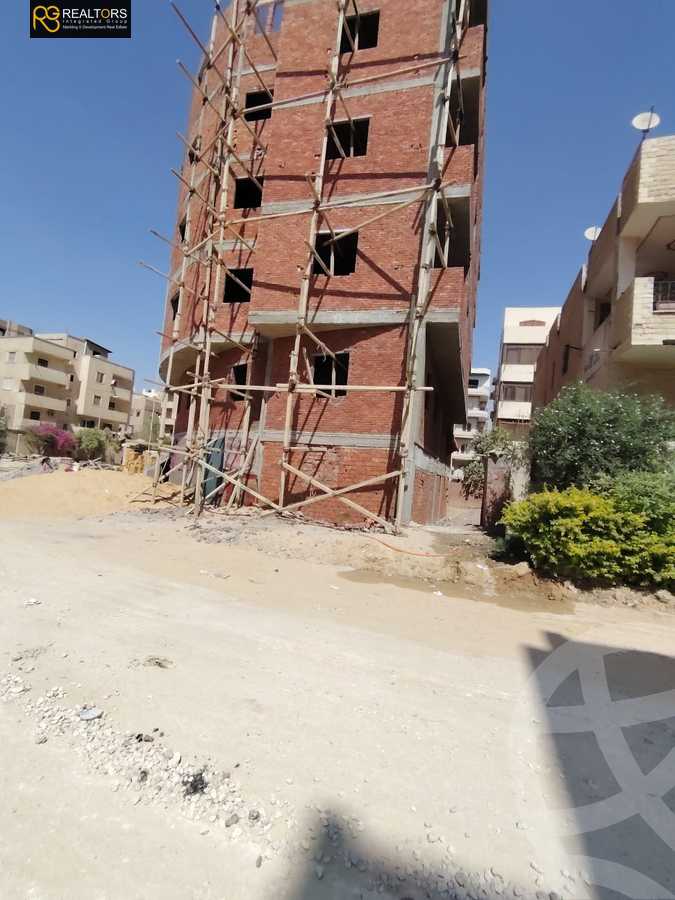 https://aqarmap.com.eg/en/listing/6263305-for-sale-cairo-6th-of-october-el-ahyaa-neighborhood-3rd-nasr-ammar-st
