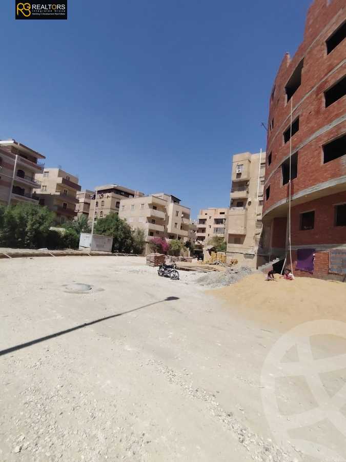 https://aqarmap.com.eg/en/listing/6263305-for-sale-cairo-6th-of-october-el-ahyaa-neighborhood-3rd-nasr-ammar-st