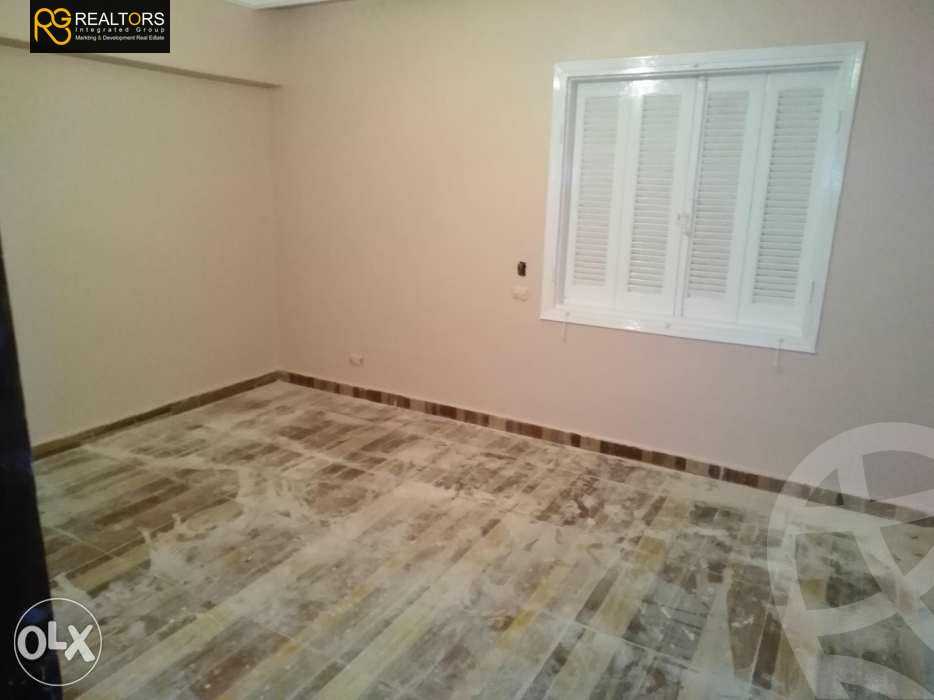 https://aqarmap.com.eg/en/listing/6265044-for-sale-cairo-6th-of-october-compounds-el-maamoura-compound