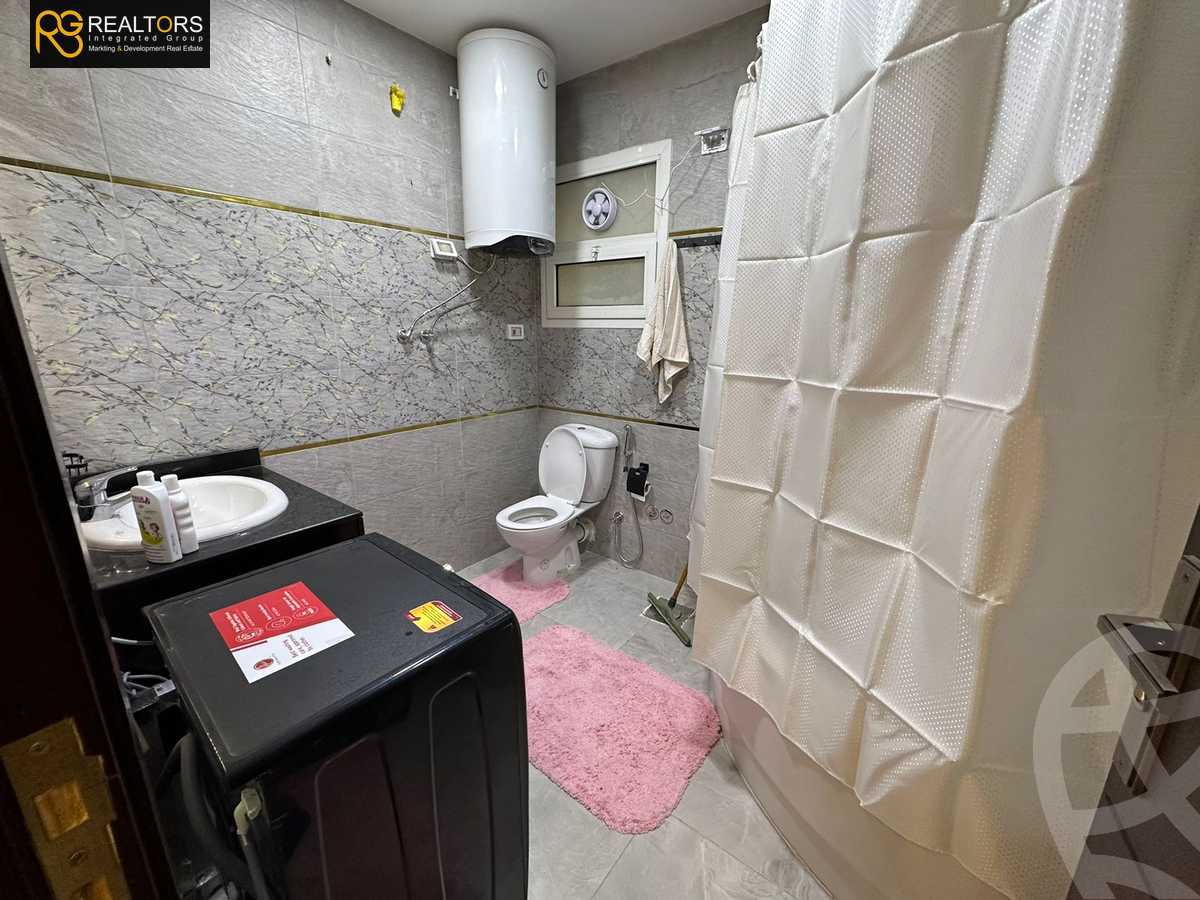 https://aqarmap.com.eg/ar/listing/6265055-for-rent-cairo-6th-of-october-compounds-october-plaza