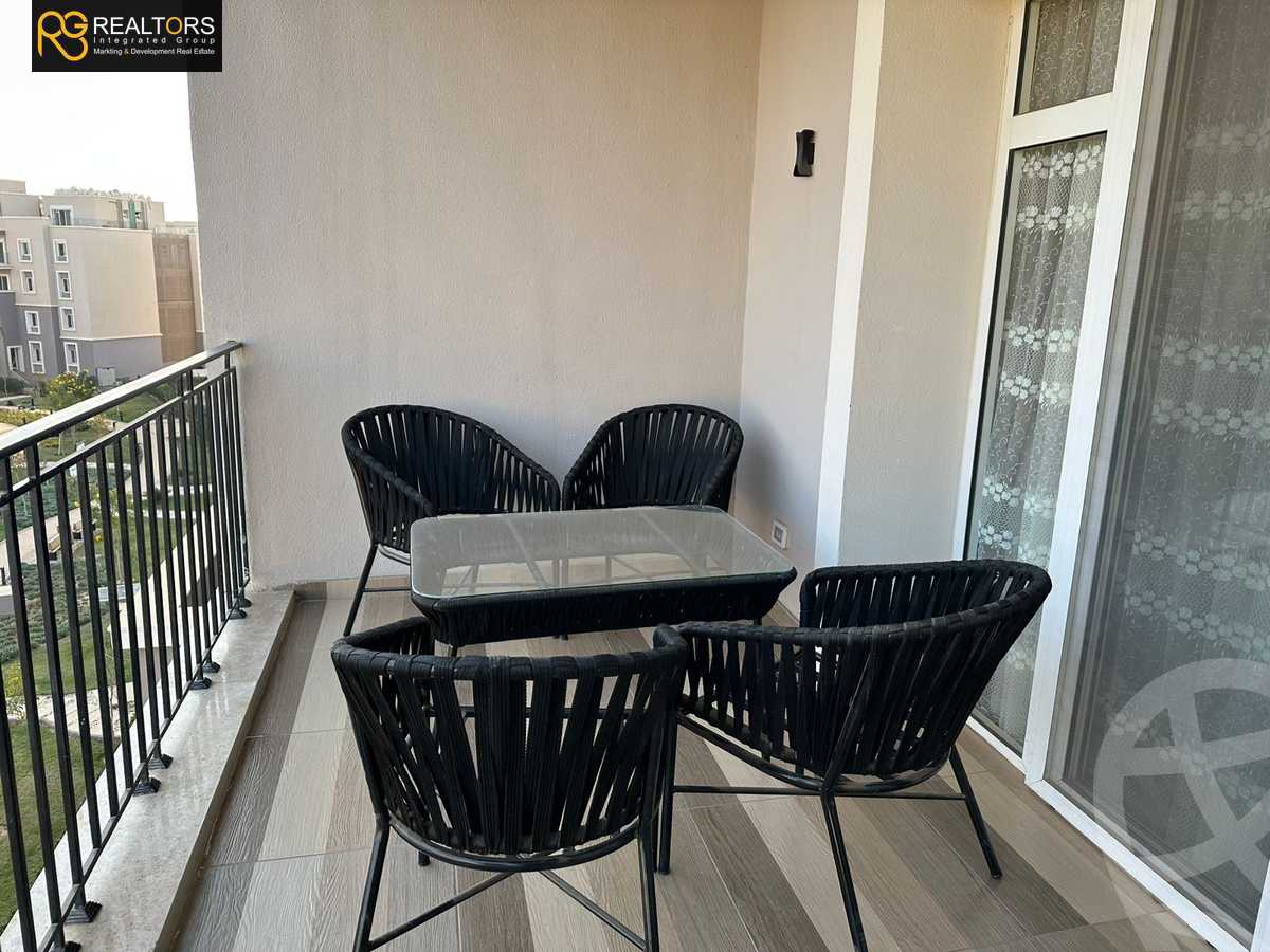 https://aqarmap.com.eg/ar/listing/6269340-for-rent-cairo-6th-of-october-compounds-october-plaza