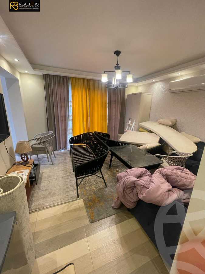 https://aqarmap.com.eg/ar/listing/6269410-for-rent-cairo-6th-of-october-compounds-october-plaza