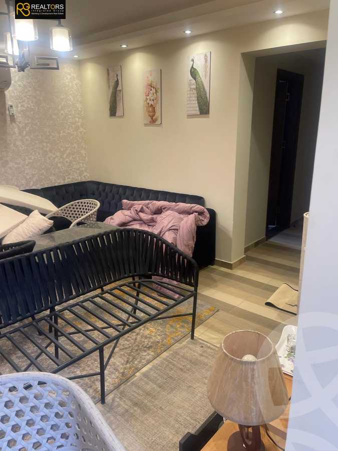 https://aqarmap.com.eg/ar/listing/6269410-for-rent-cairo-6th-of-october-compounds-october-plaza