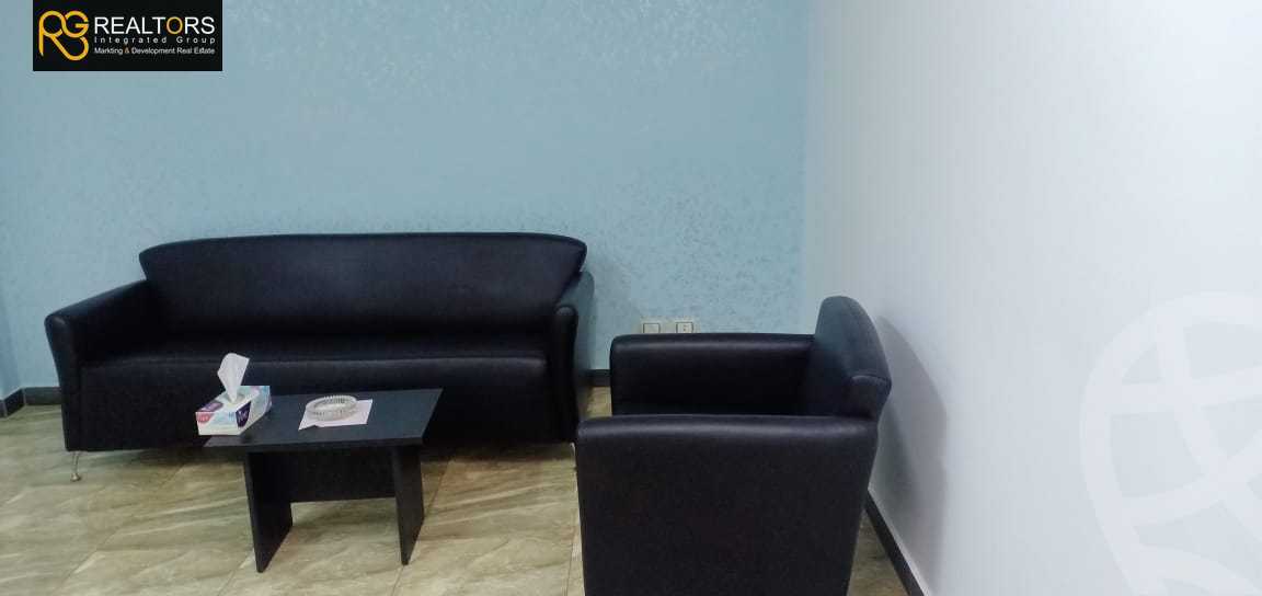 https://aqarmap.com.eg/ar/listing/6271507-for-sale-cairo-6th-of-october-hadaeq-october-kmbwnd-fy-hdyq-ktwbr-hay-el-ashgar