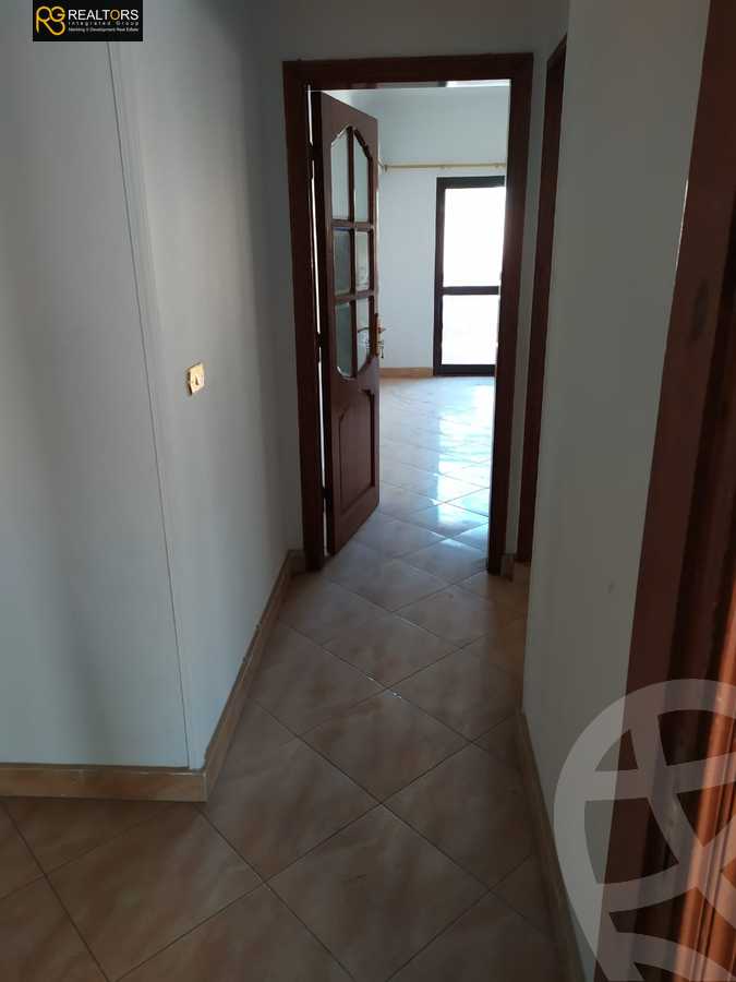 https://aqarmap.com.eg/ar/listing/6273214-for-sale-cairo-6th-of-october-hadaeq-october-kmbwnd-fy-hdyq-ktwbr-hay-el-ashgar
