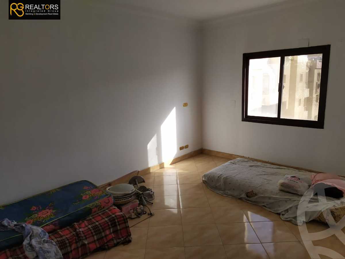 https://aqarmap.com.eg/ar/listing/6273214-for-sale-cairo-6th-of-october-hadaeq-october-kmbwnd-fy-hdyq-ktwbr-hay-el-ashgar