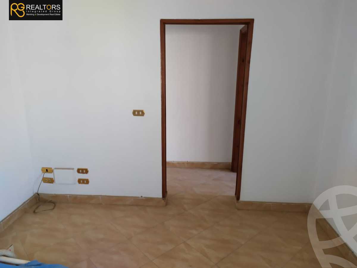 https://aqarmap.com.eg/ar/listing/6273214-for-sale-cairo-6th-of-october-hadaeq-october-kmbwnd-fy-hdyq-ktwbr-hay-el-ashgar