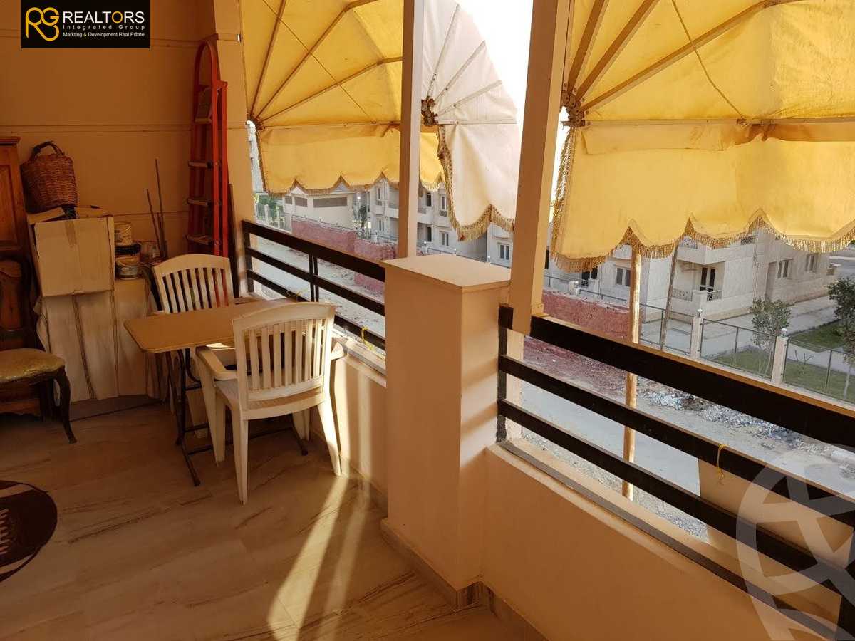 https://aqarmap.com.eg/en/listing/6277505-for-sale-cairo-6th-of-october-el-ahyaa-neighborhood-4th-school-st