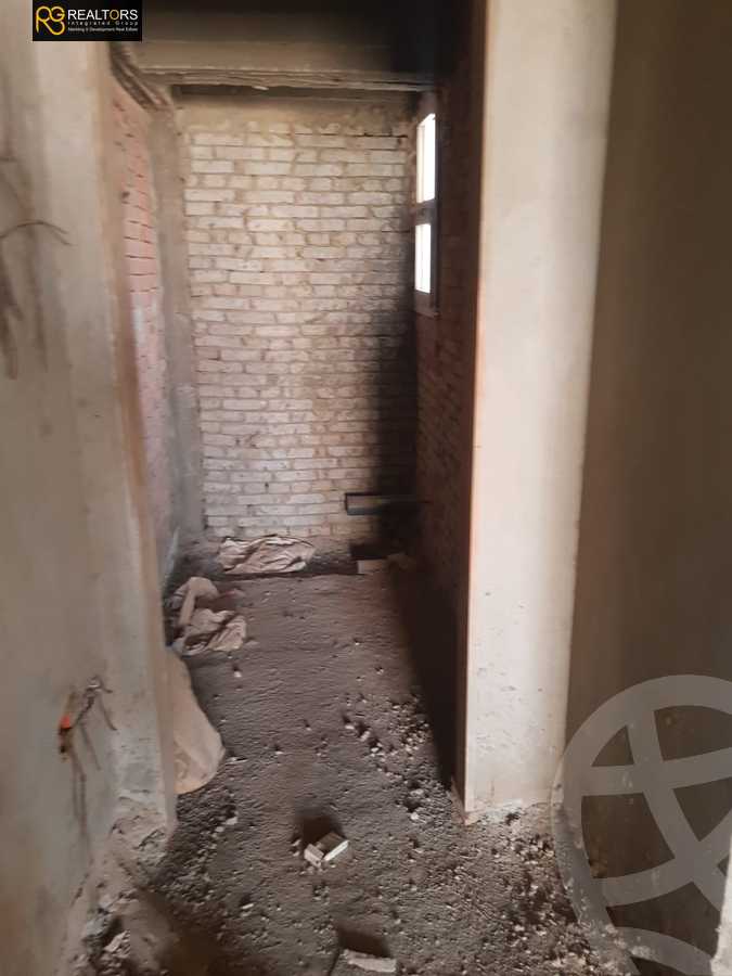 https://aqarmap.com.eg/ar/listing/6280500-for-sale-cairo-6th-of-october-compounds-garden-hills