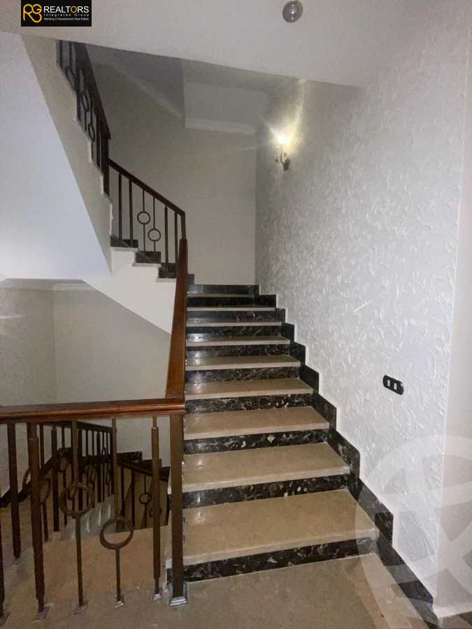 https://aqarmap.com.eg/en/listing/6303800-for-sale-cairo-6th-of-october-compounds-utopia-1