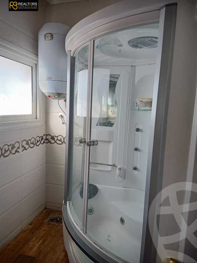 https://aqarmap.com.eg/en/listing/6303815-for-sale-cairo-el-sheikh-zayed-city-compounds-el-rabwa