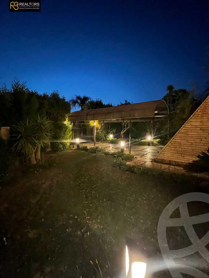 https://aqarmap.com.eg/en/listing/6303815-for-sale-cairo-el-sheikh-zayed-city-compounds-el-rabwa
