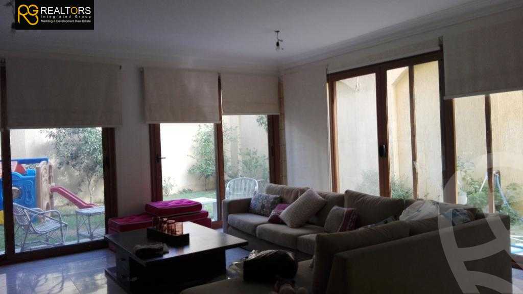https://aqarmap.com.eg/en/listing/6303842-for-sale-cairo-el-sheikh-zayed-city-compounds-el-yasmeen-compound