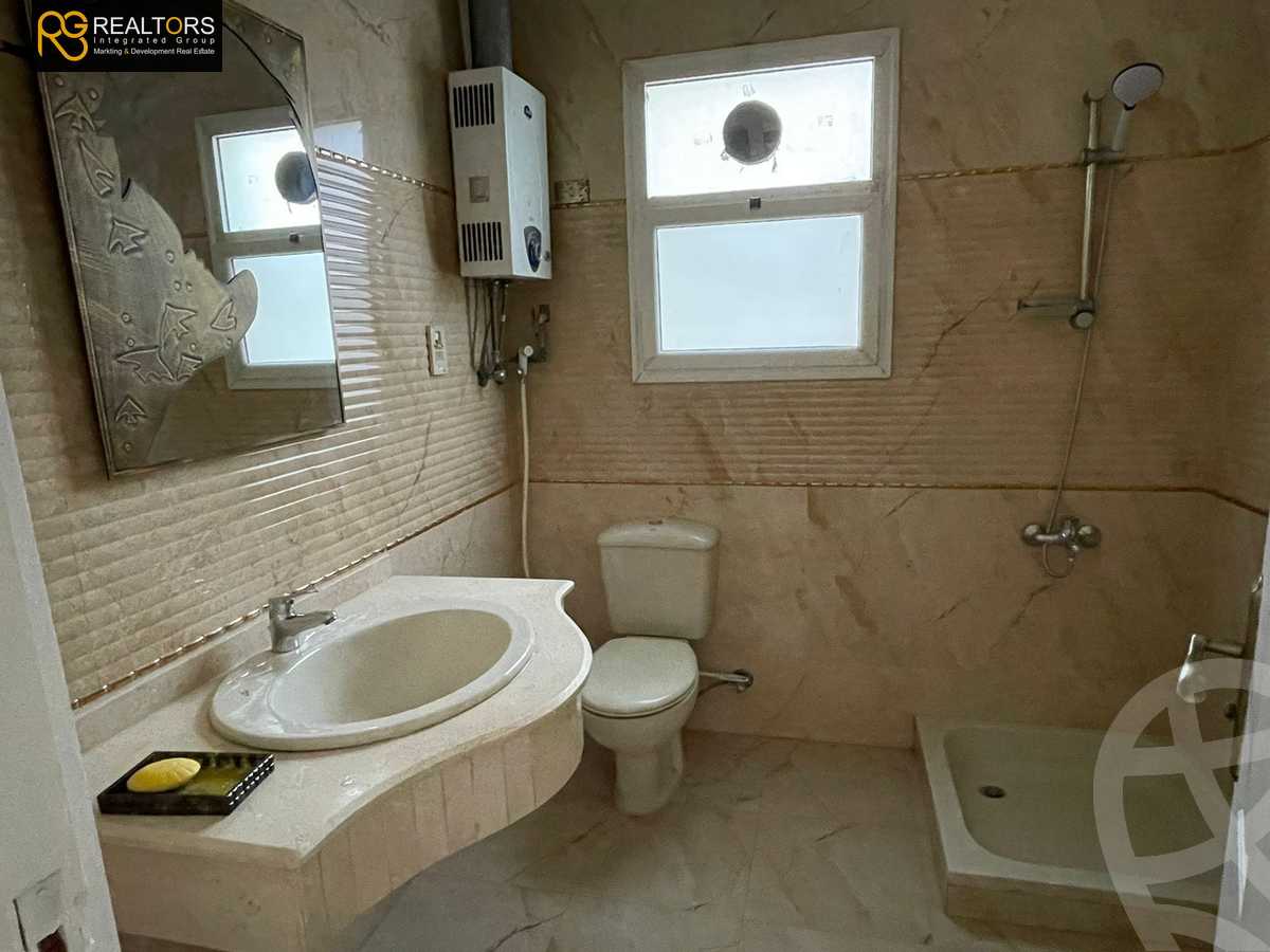 https://aqarmap.com.eg/en/listing/6303850-for-sale-cairo-el-sheikh-zayed-city-compounds-zayed-2000