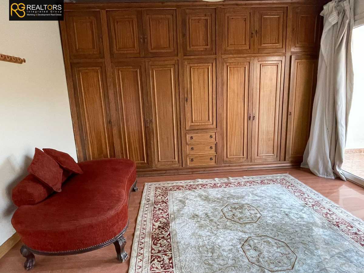 https://aqarmap.com.eg/en/listing/6303850-for-sale-cairo-el-sheikh-zayed-city-compounds-zayed-2000
