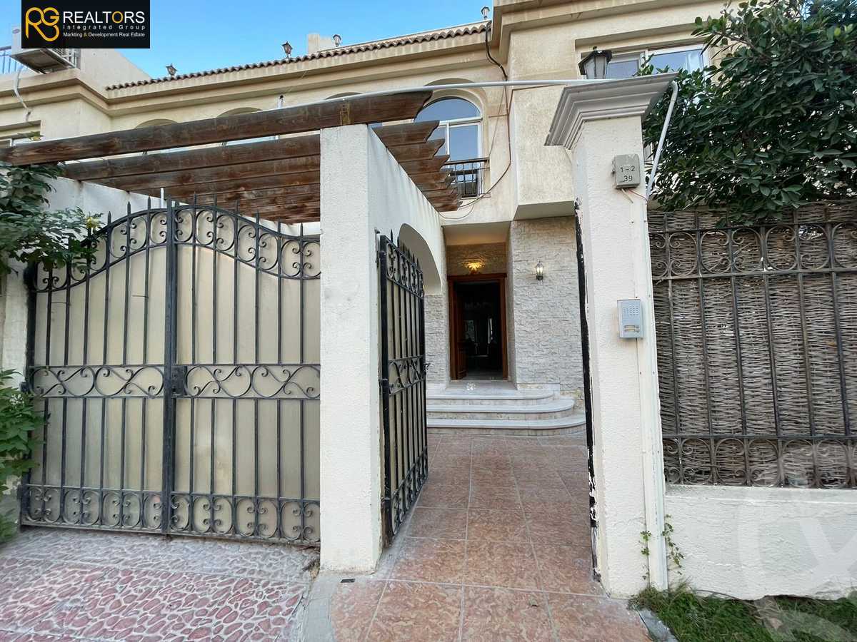 https://aqarmap.com.eg/en/listing/6303850-for-sale-cairo-el-sheikh-zayed-city-compounds-zayed-2000