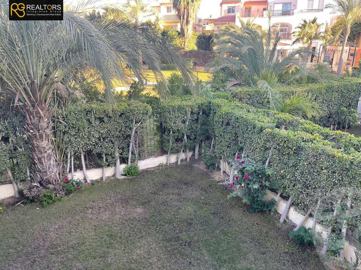 https://aqarmap.com.eg/en/listing/6303850-for-sale-cairo-el-sheikh-zayed-city-compounds-zayed-2000