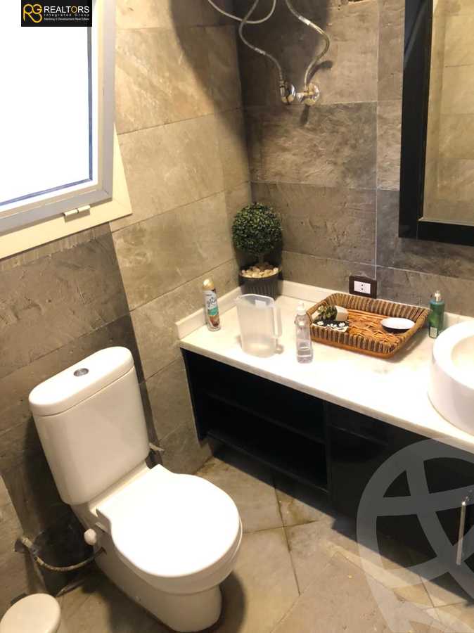 https://aqarmap.com.eg/en/listing/6303864-for-sale-cairo-el-sheikh-zayed-city-compounds-beverly-hills