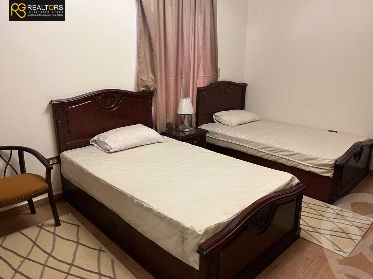https://aqarmap.com.eg/en/listing/6303903-for-sale-cairo-el-sheikh-zayed-city-compounds-hadayek-el-mohandiseen