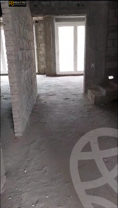 https://aqarmap.com.eg/en/listing/6303937-for-sale-cairo-el-sheikh-zayed-city-alex-cairo-desert-road-kmbwnd-fy-tryq-skndry-lshrwy
