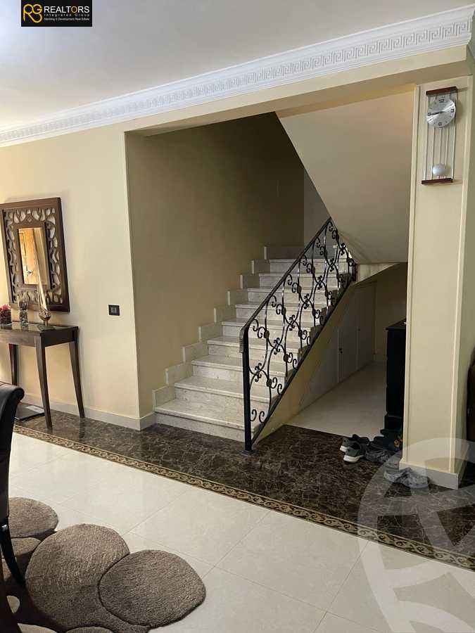 https://aqarmap.com.eg/en/listing/6304010-for-sale-cairo-el-sheikh-zayed-city-compounds-greens
