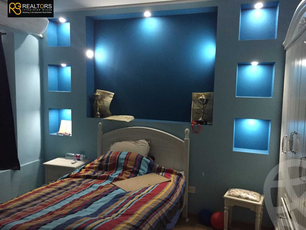 https://aqarmap.com.eg/en/listing/6304156-for-sale-cairo-el-sheikh-zayed-city-compounds-meadows-park