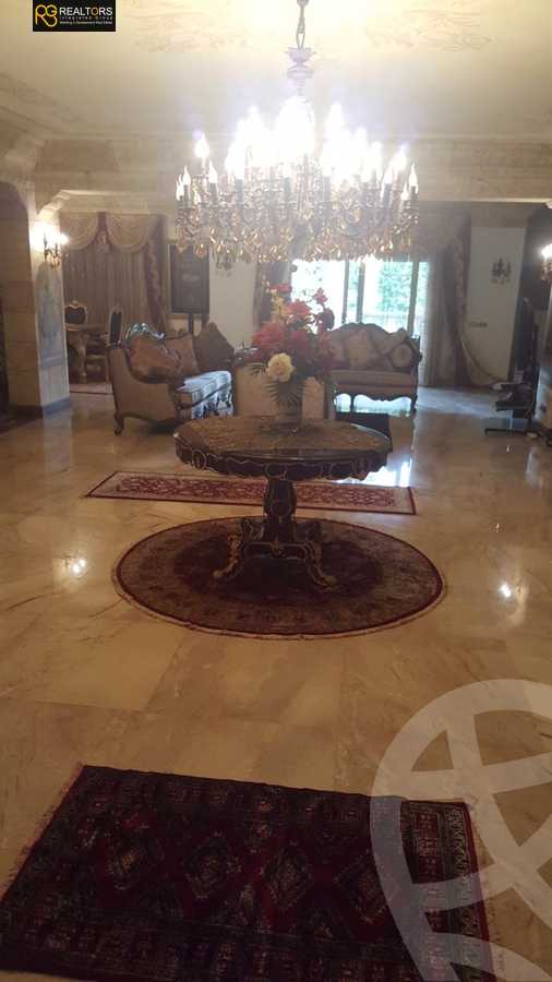 https://aqarmap.com.eg/en/listing/6304190-for-sale-cairo-el-sheikh-zayed-city-compounds-royal-city