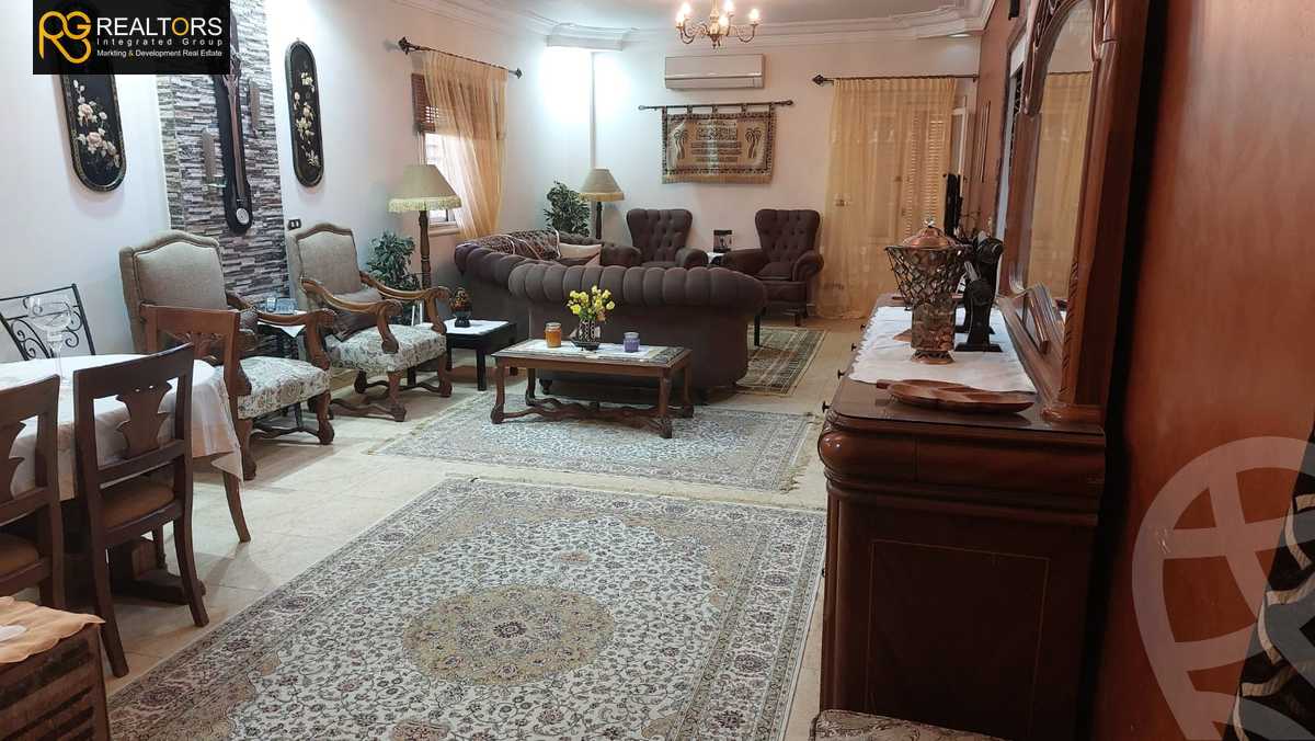 https://aqarmap.com.eg/ar/listing/6316153-for-sale-cairo-el-sheikh-zayed-city-compounds-el-yasmeen-compound