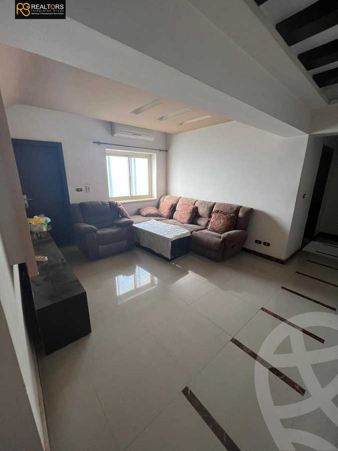 https://aqarmap.com.eg/en/listing/6316155-for-sale-cairo-6th-of-october-hadaeq-october-kmbwnd-fy-hdyq-ktwbr-hay-el-ashgar