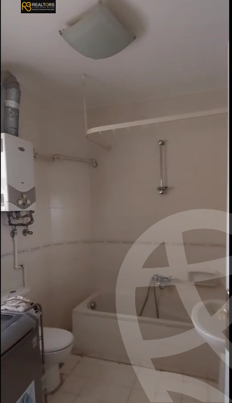 https://aqarmap.com.eg/ar/listing/6316157-for-sale-cairo-el-sheikh-zayed-city-compounds-beverly-hills