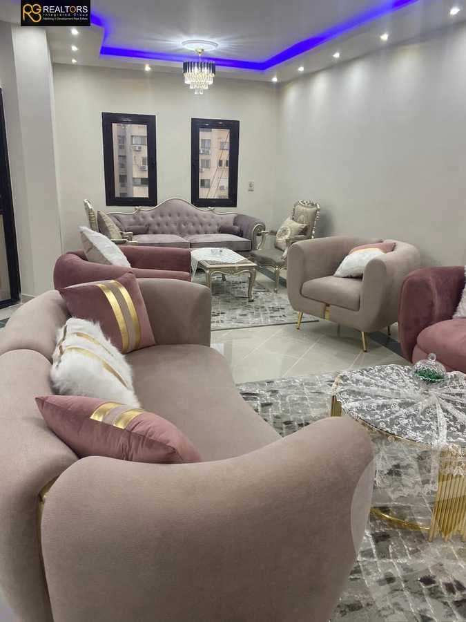 https://aqarmap.com.eg/ar/listing/6316160-for-sale-cairo-6th-of-october-hadaeq-october-kmbwnd-fy-hdyq-ktwbr-hay-el-ashgar